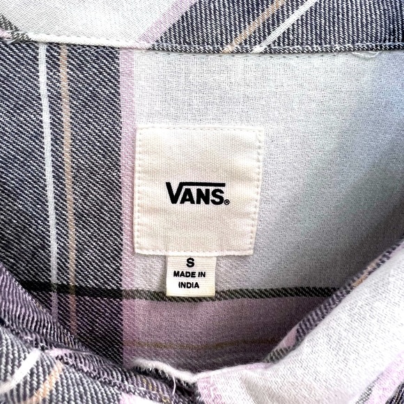 VANS, SMALL (S), FLANNEL LADIES LONG SLEVES SHIRT, BEIGE BASE GREY GREEN LINES - Picture 5 of 13